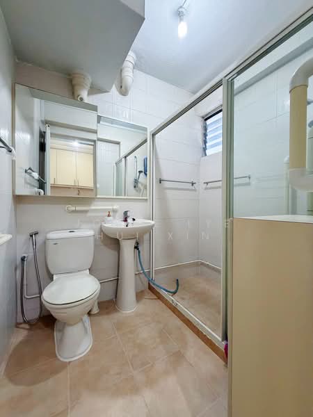 5 Farrer Road photo 3