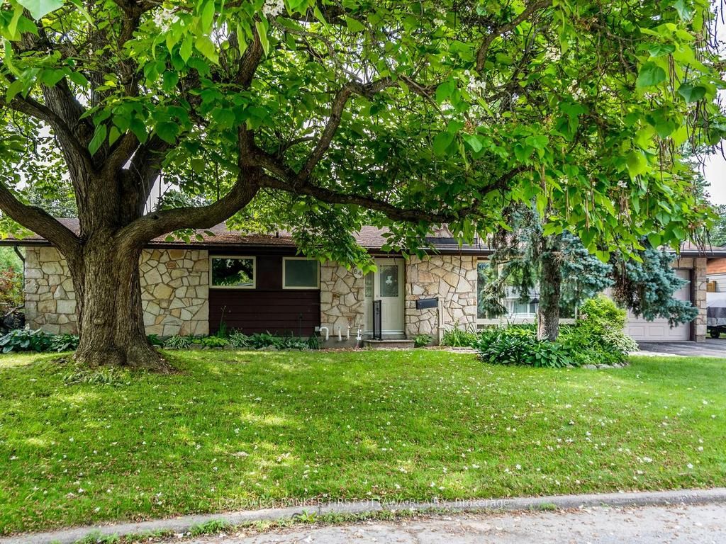 84 Cleadon Drive, Ottawa, ON, K2H 5P3
