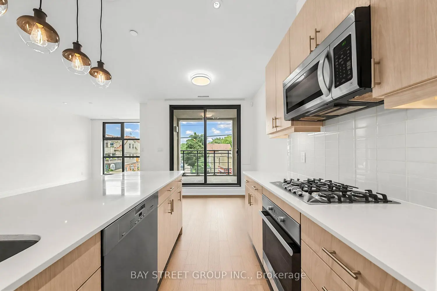 365 Beech Avenue 208 photo 3