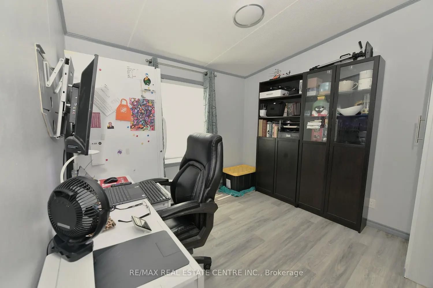 1429 Sheffield Road photo 4