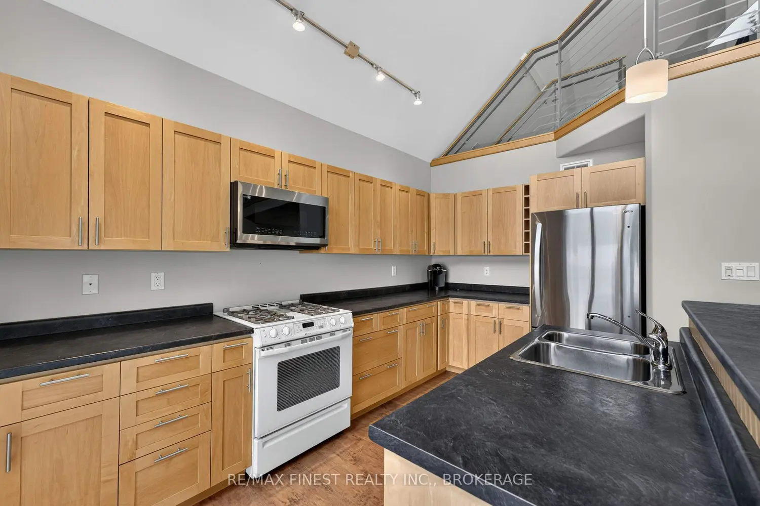 3459 Buck Point Lane photo 4