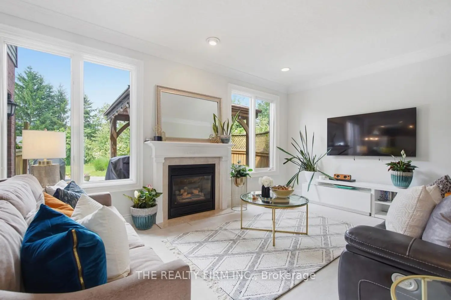 16 Fitzwilliam Boulevard photo 3