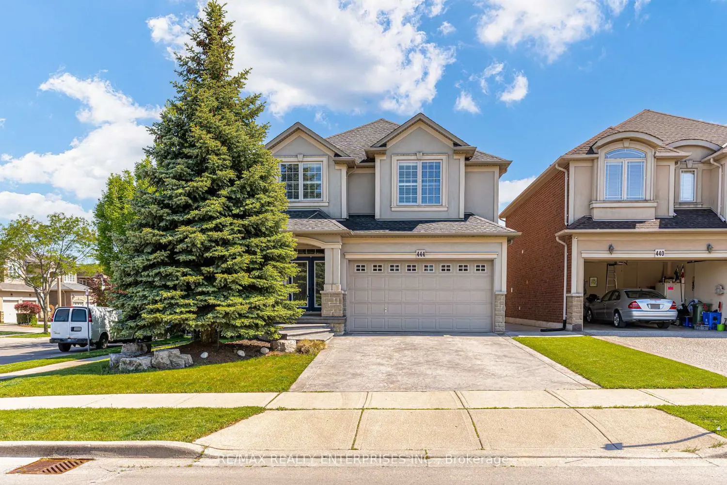 444 Dicenzo Drive photo 2