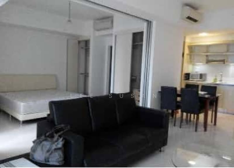 2 Marina Boulevard photo 3
