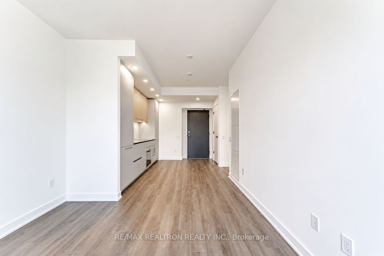 2608-609 Sherbourne Street, Toronto, ON, M4X 0A4