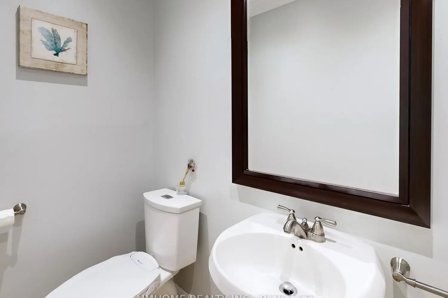36 Liebeck Crescent photo 3