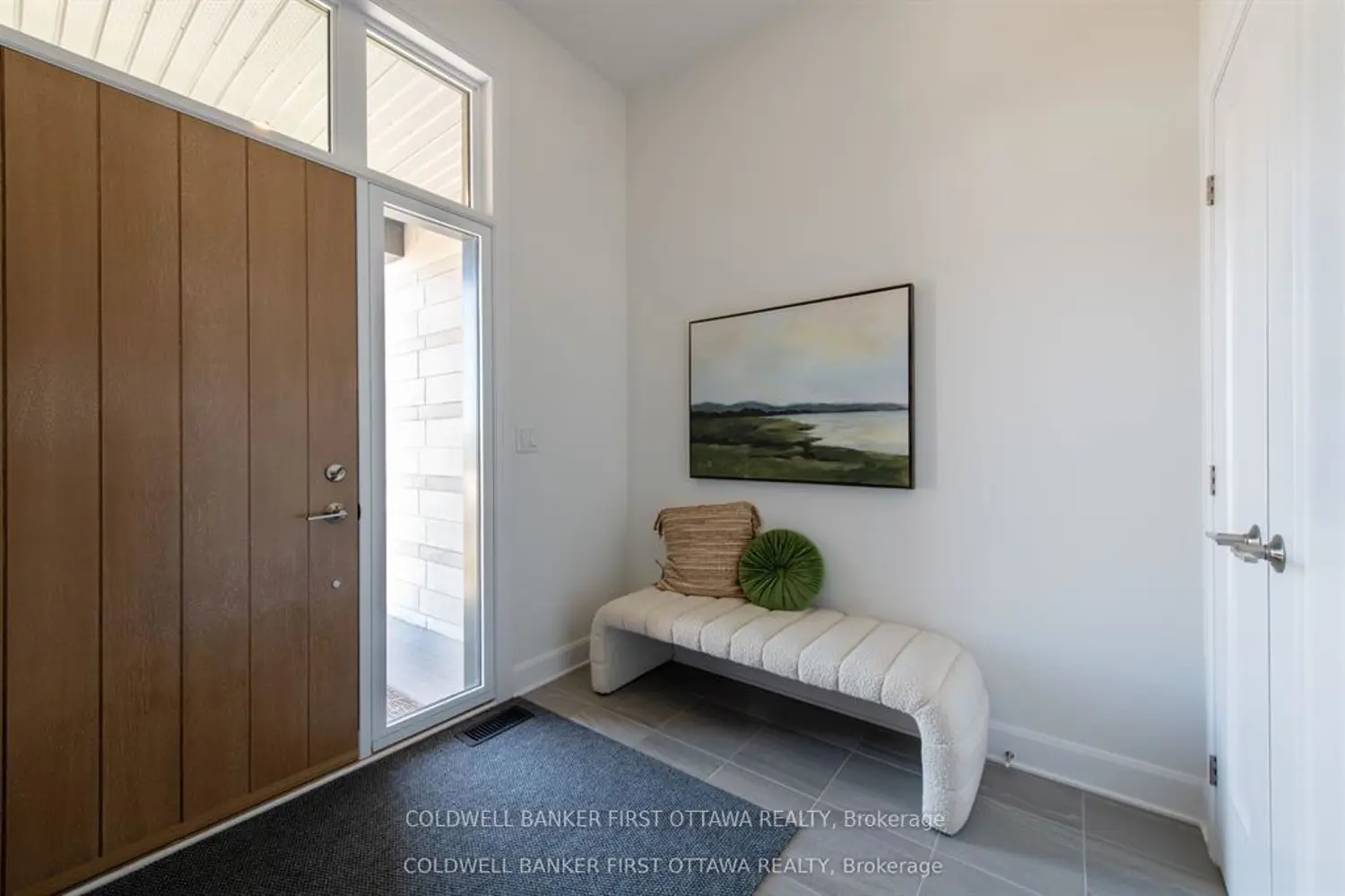 61 Trotman Street photo 2