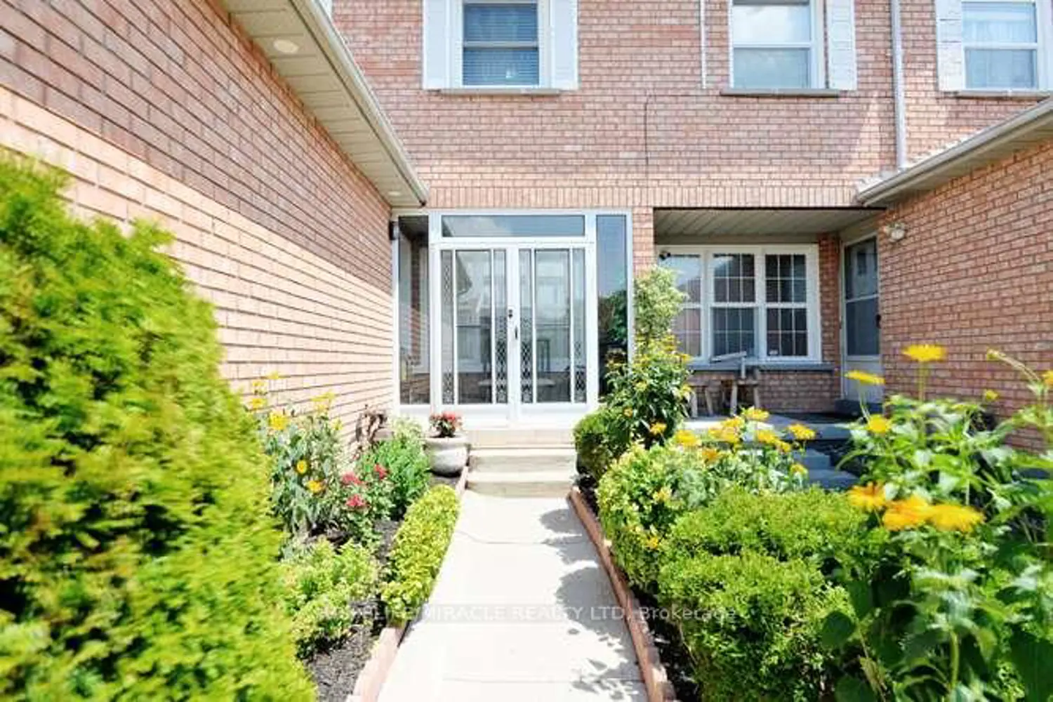 7 Cutters Crescent photo 3