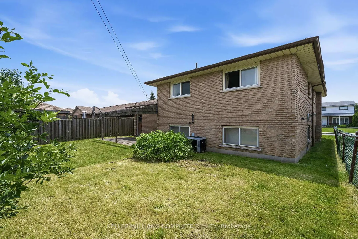 34 Windrush Crescent photo 5
