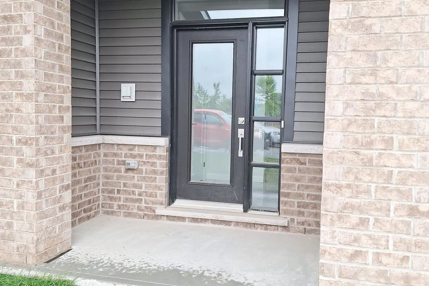 64 Osler Street photo 2