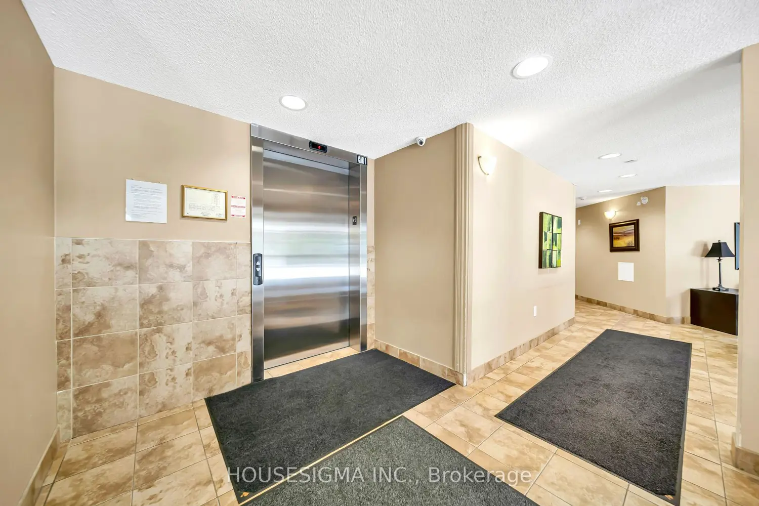 8 Harris Street 207 photo 4
