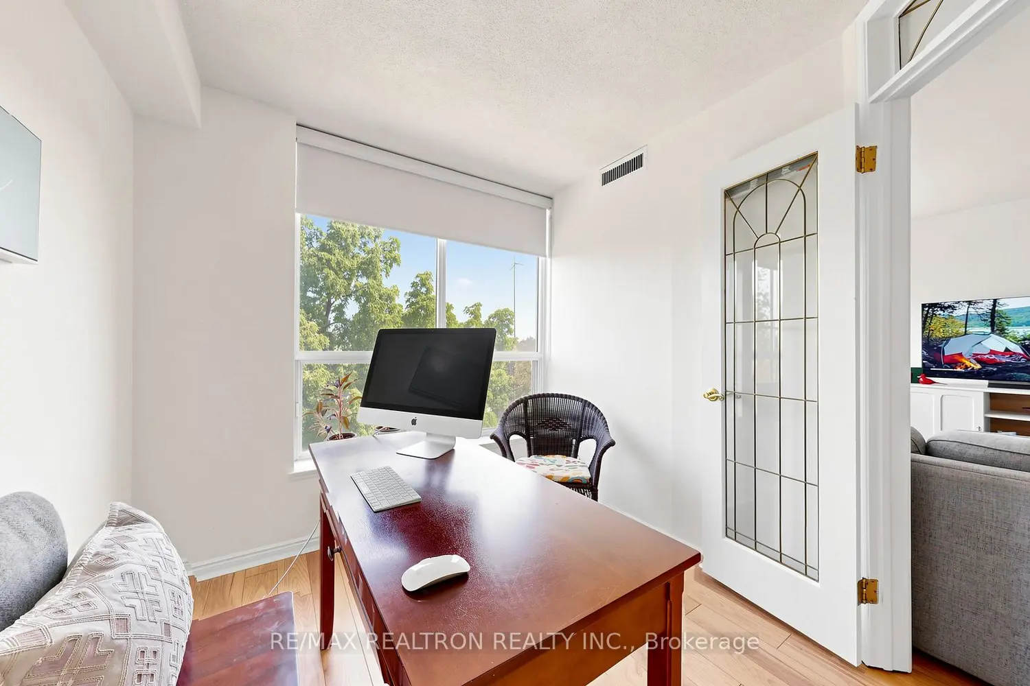 14924 Yonge Street photo 3