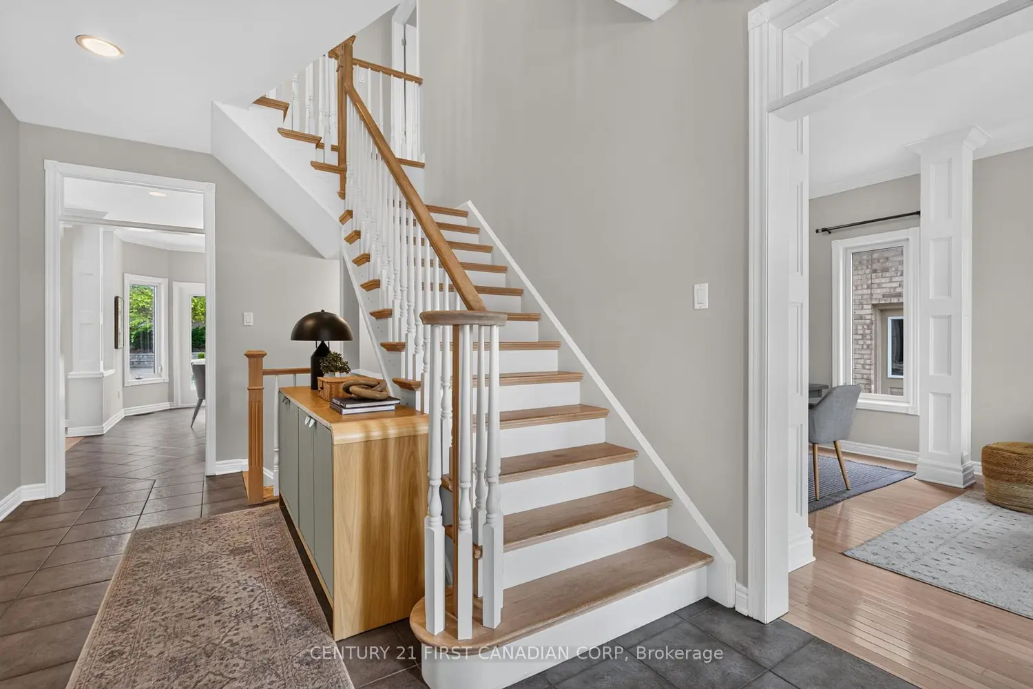 1027 Manchester Road photo 2