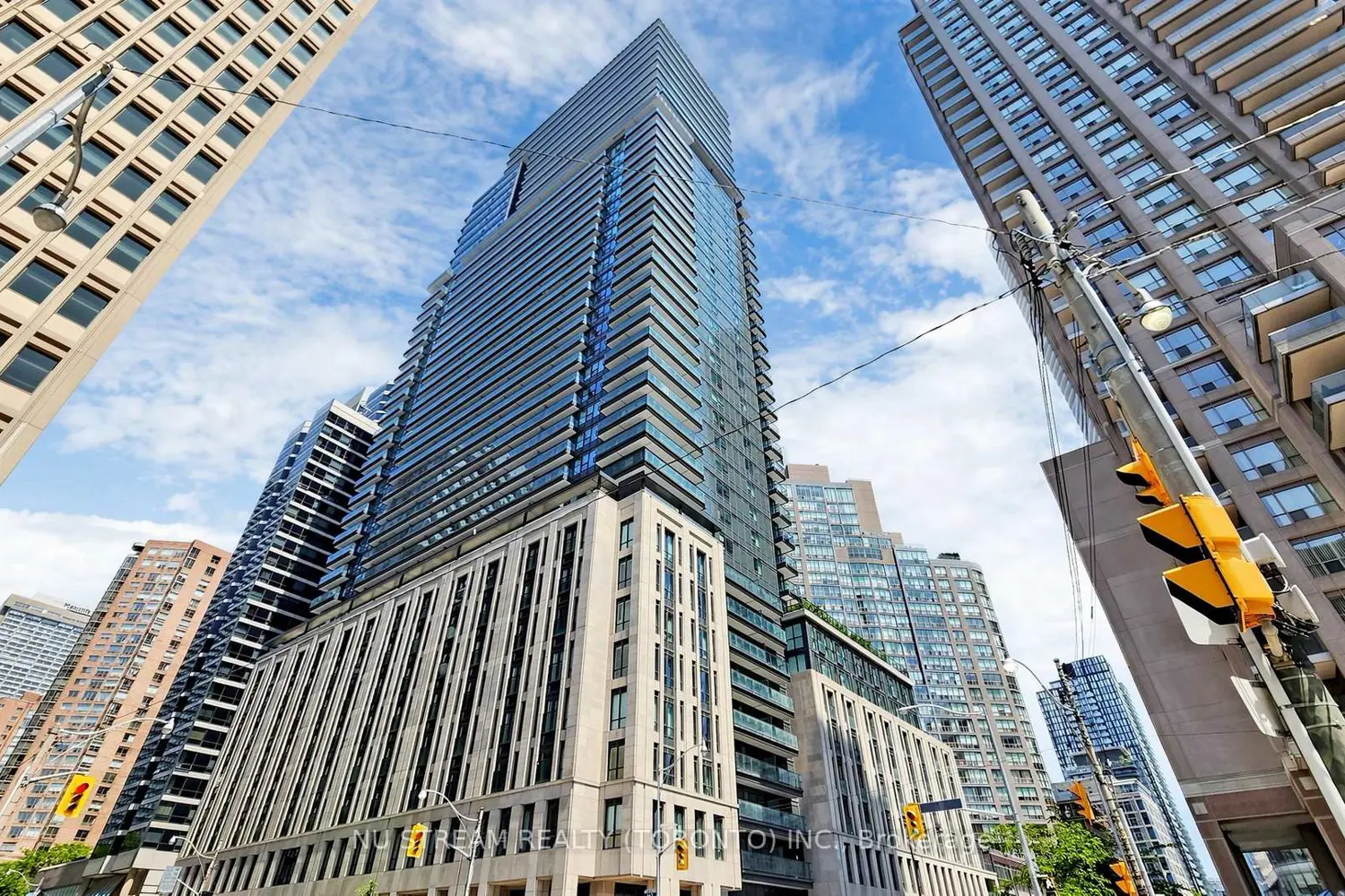 955 Bay Street 1015