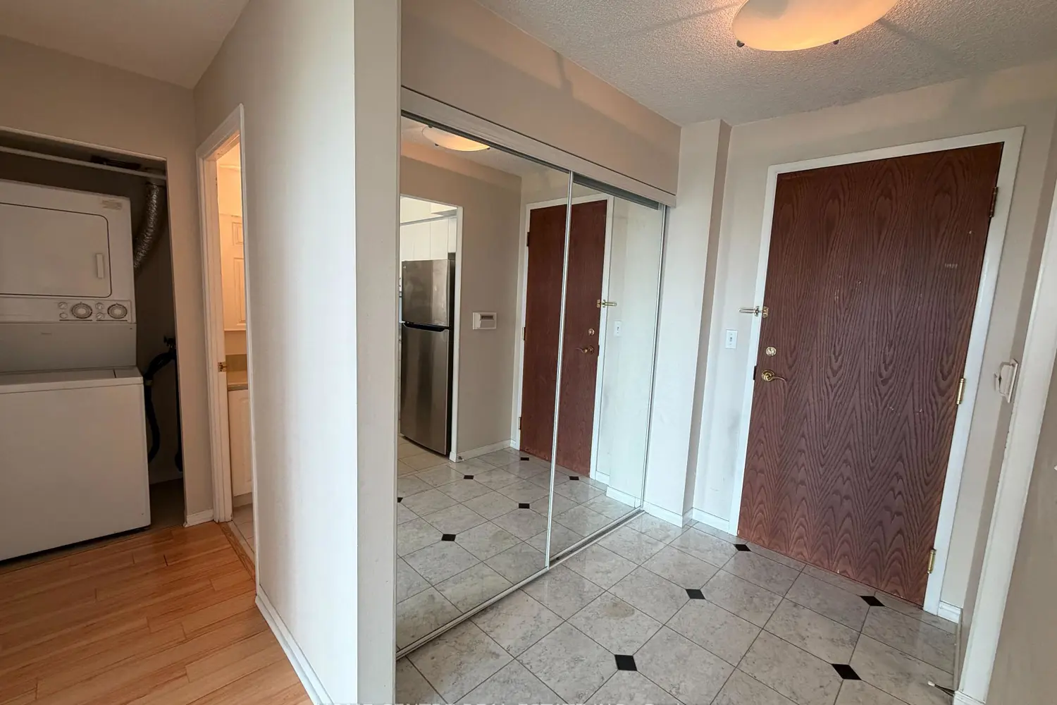 18 Pemberton Avenue 605 photo 5