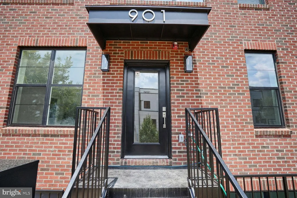 901 19th Street NE Unit PH2, Washington, DC 20002 photo 2
