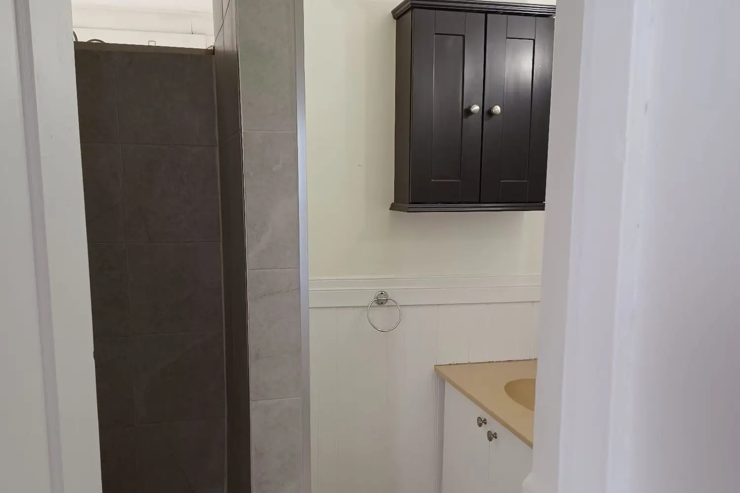 4 Rosemont Avenue photo 3