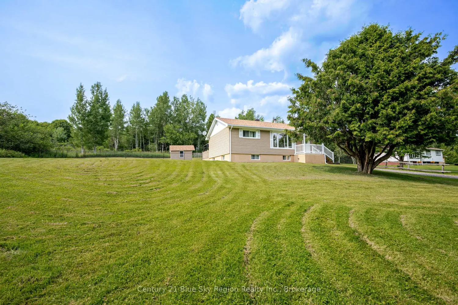 221 Big Moose Road photo 3