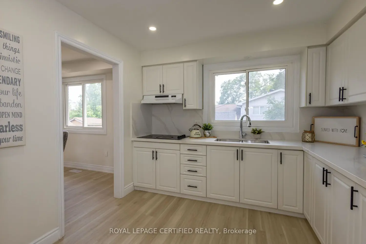 111 Limeridge Road photo 5