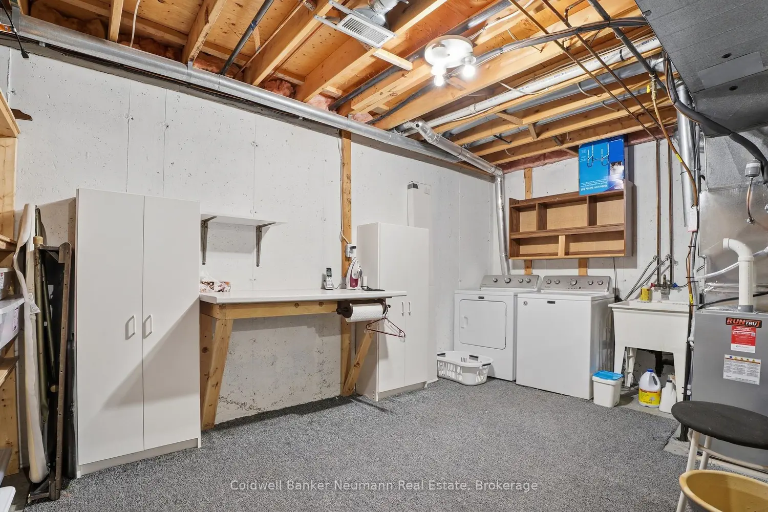 941 Gordon Street 49 photo 5