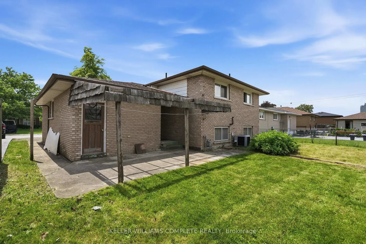34 Windrush Crescent photo 4