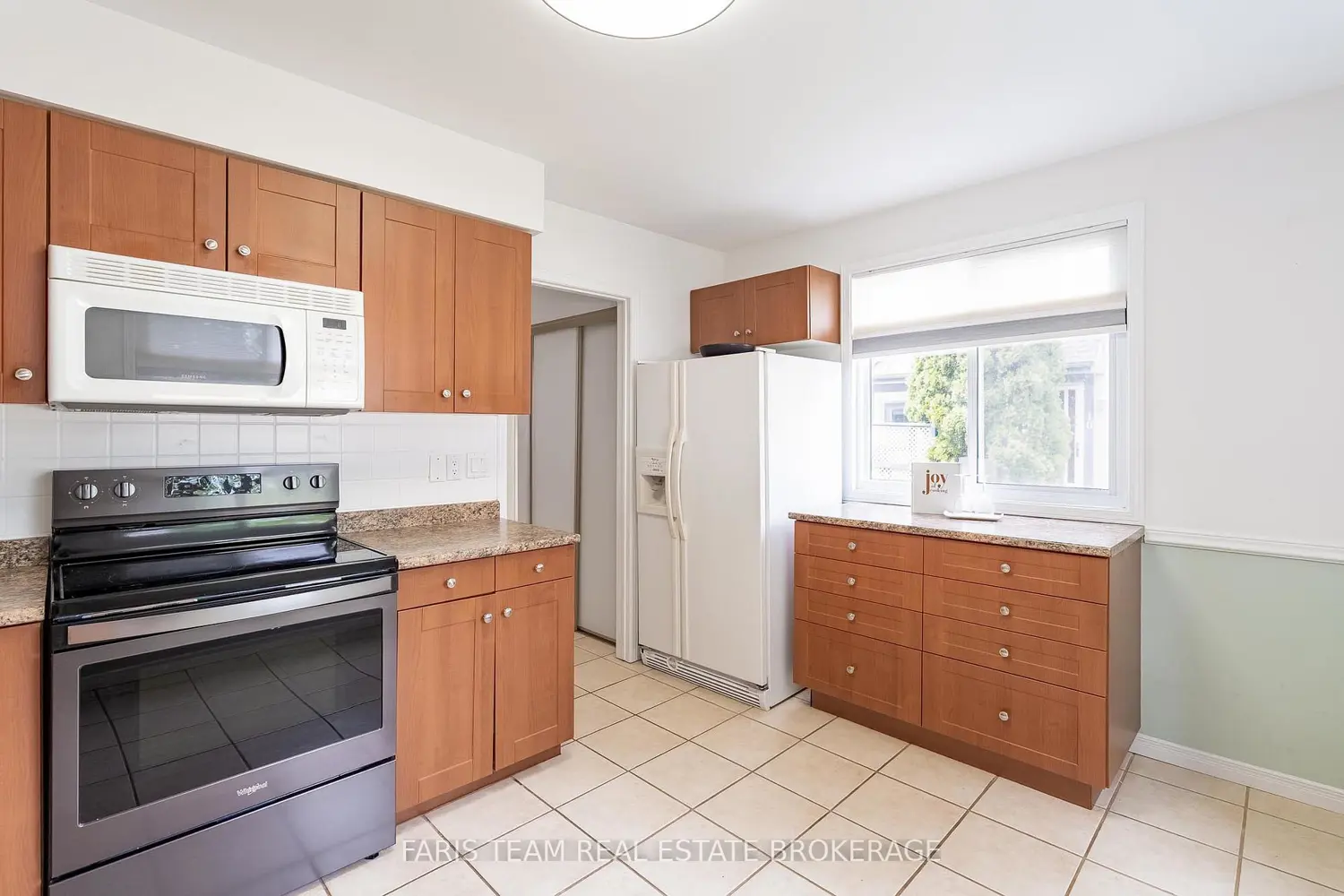 10 Laguna Parkway 9 photo 5
