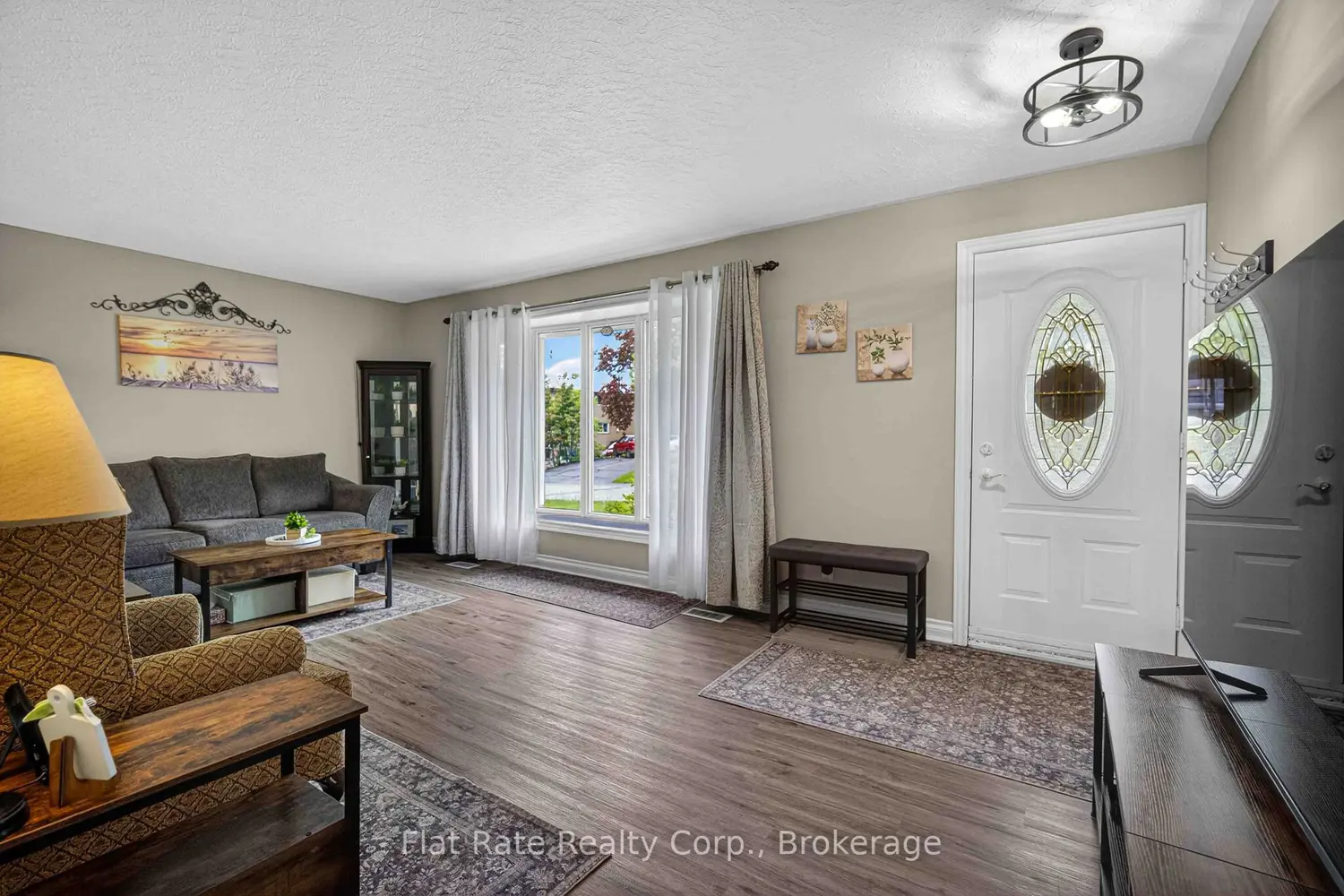 481 Barker Avenue photo 4