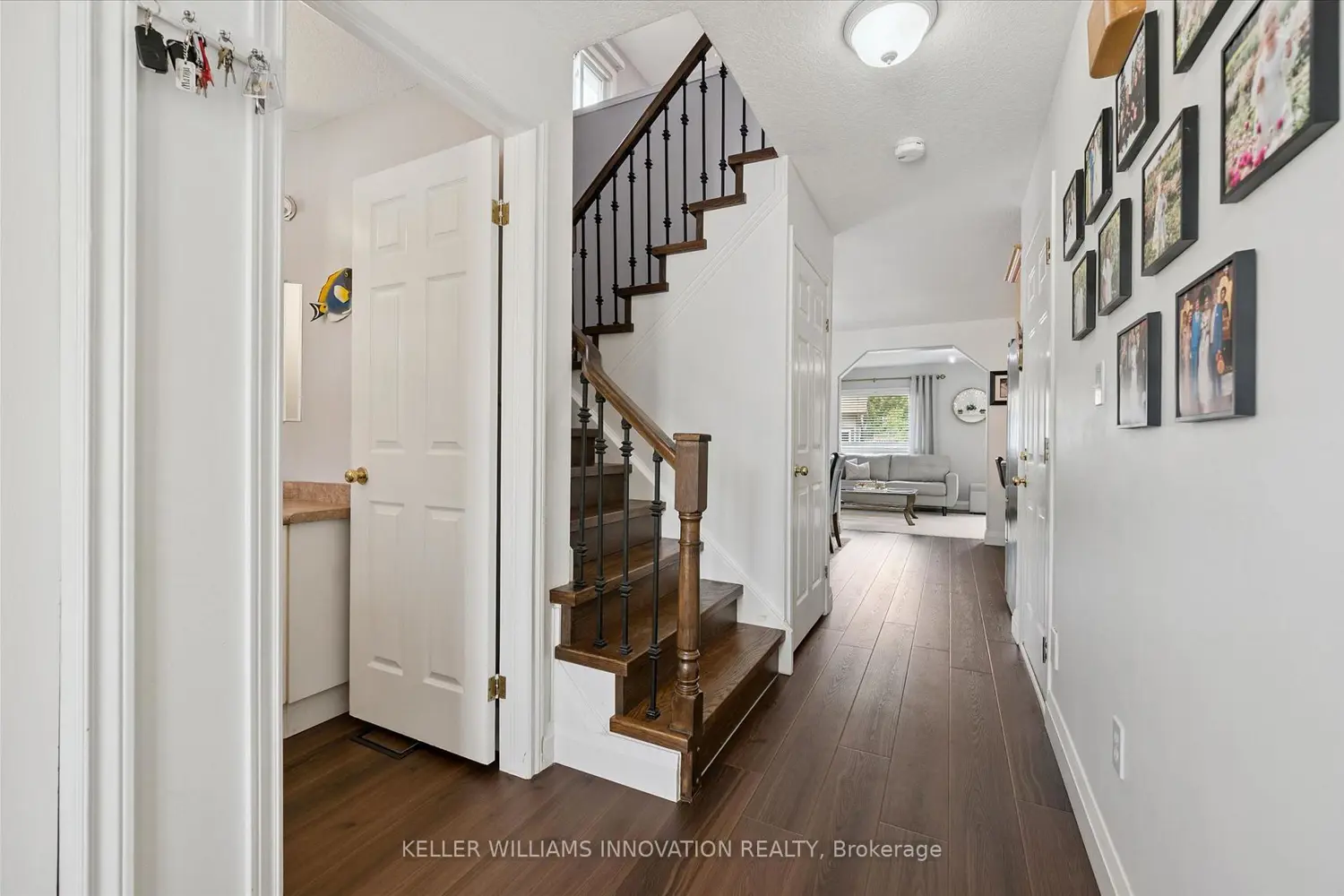 127 Everglade Crescent
