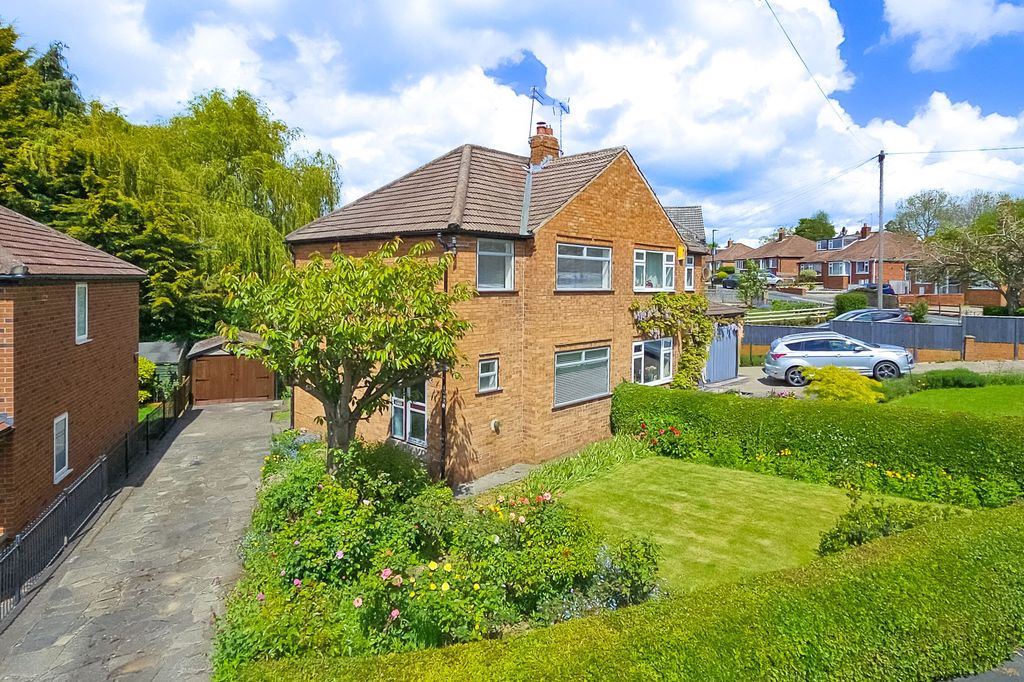 3 bed semi-detached house for saleDuncan Street, Harrogate HG1