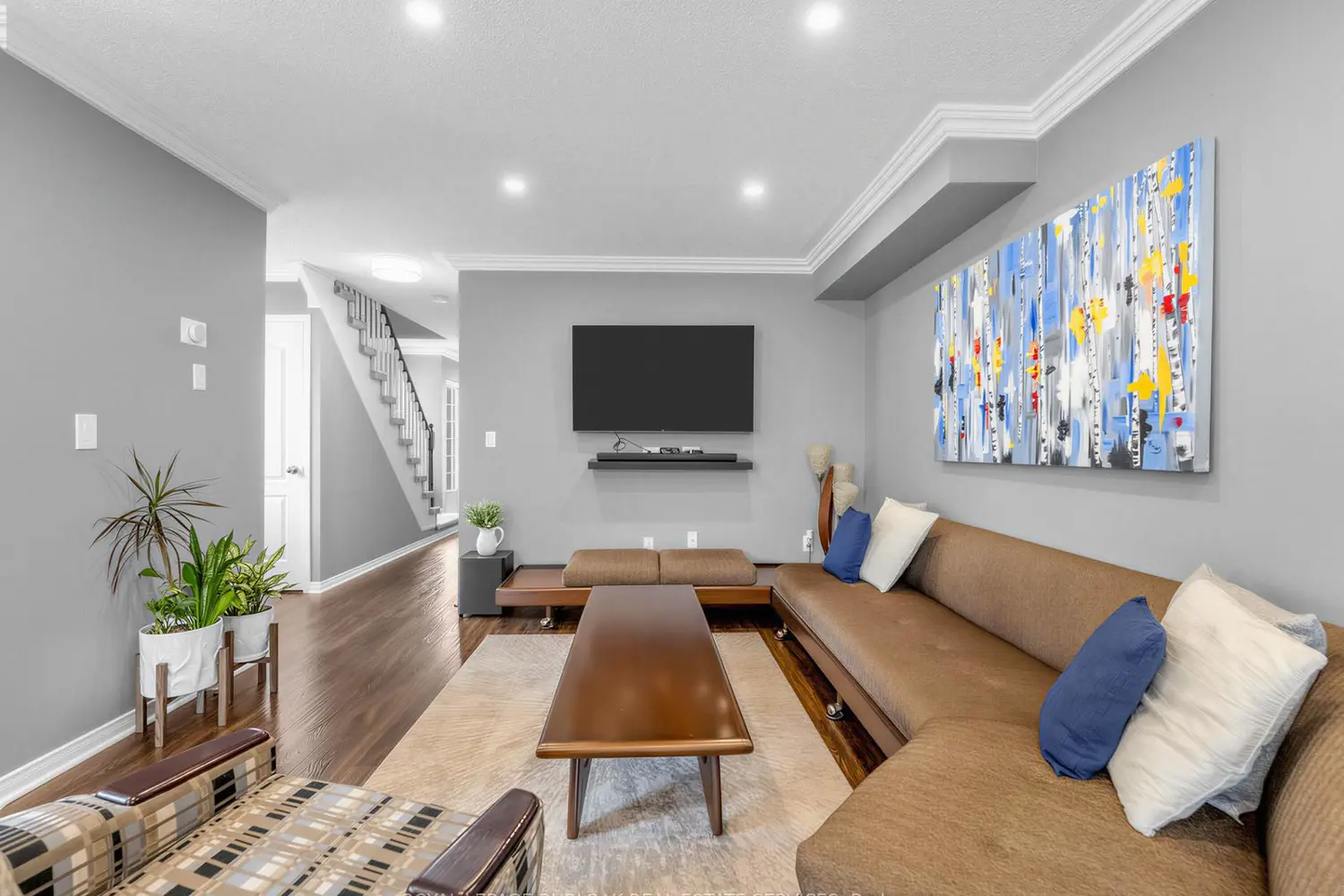 710 Spring Gardens Road 65 photo 3