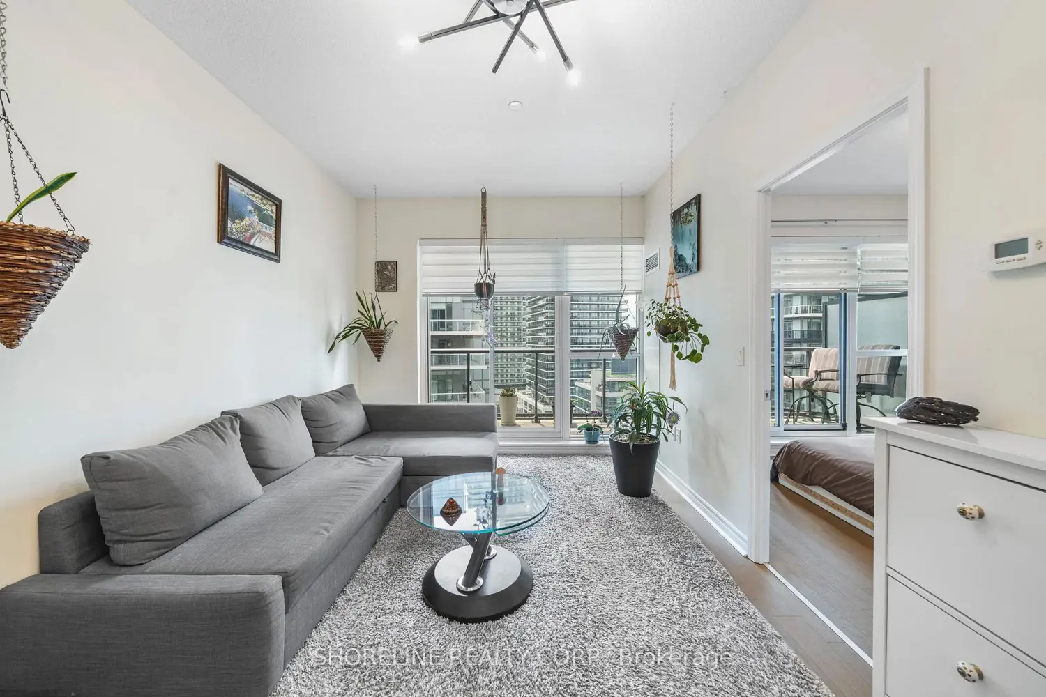 39 Annie Craig Drive 1502 photo 4