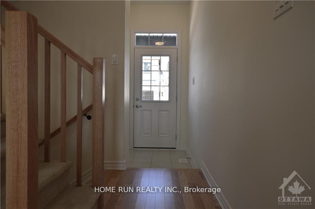 286 Turnbuckle Crescent, Ottawa, ON, K2J 7B7 photo 2