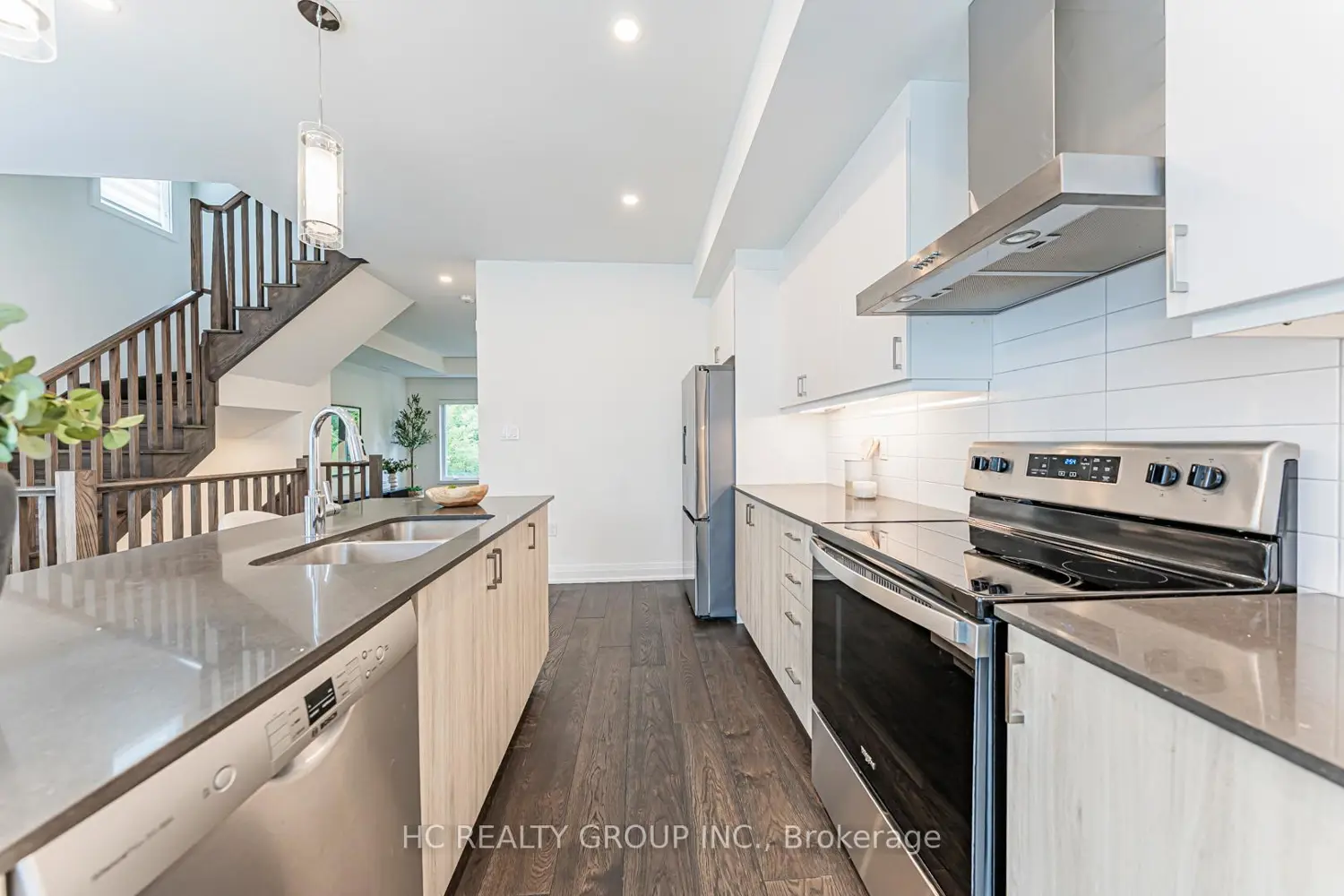 258 Hespeler Road 32