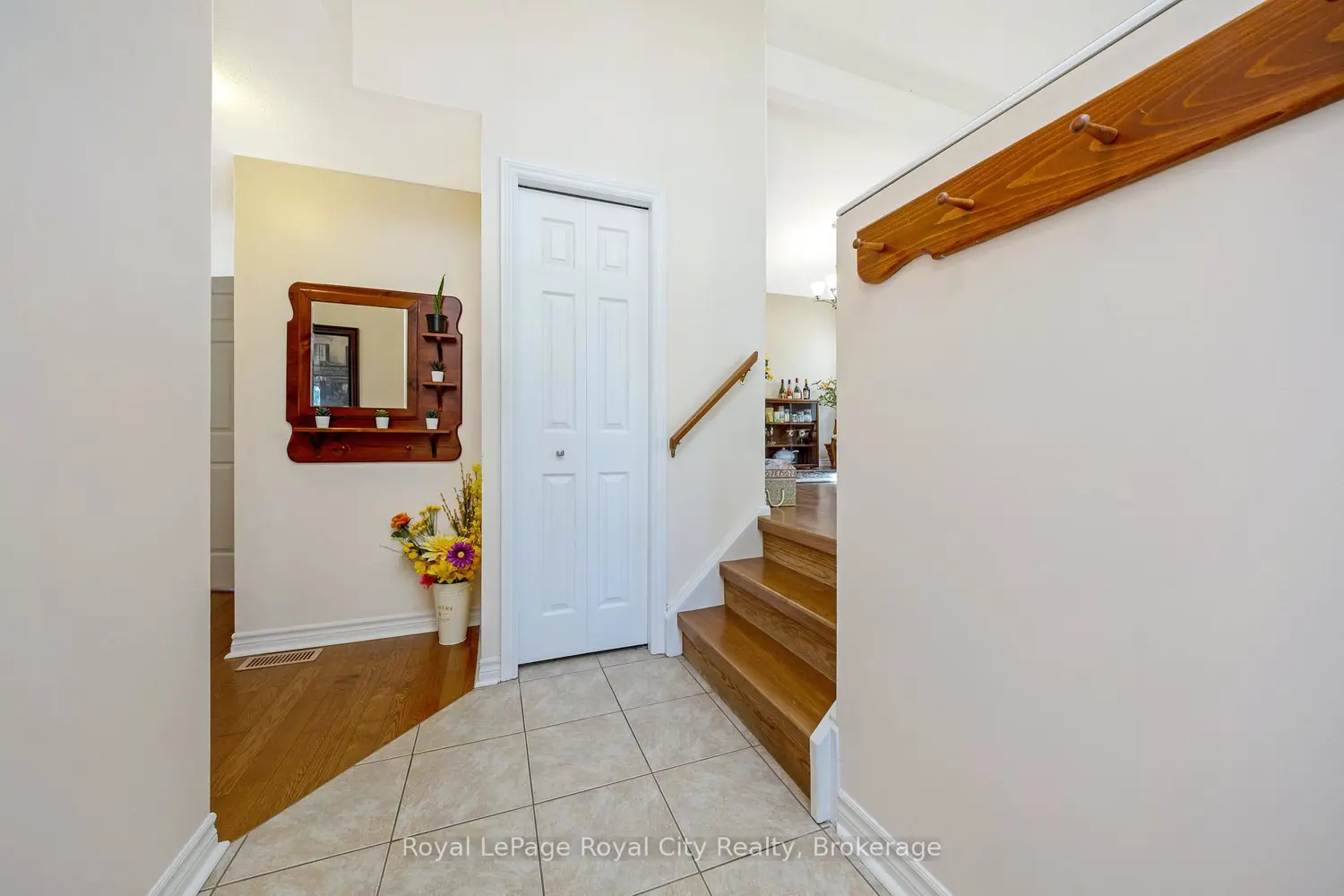 119 Lou's Boulevard photo 5