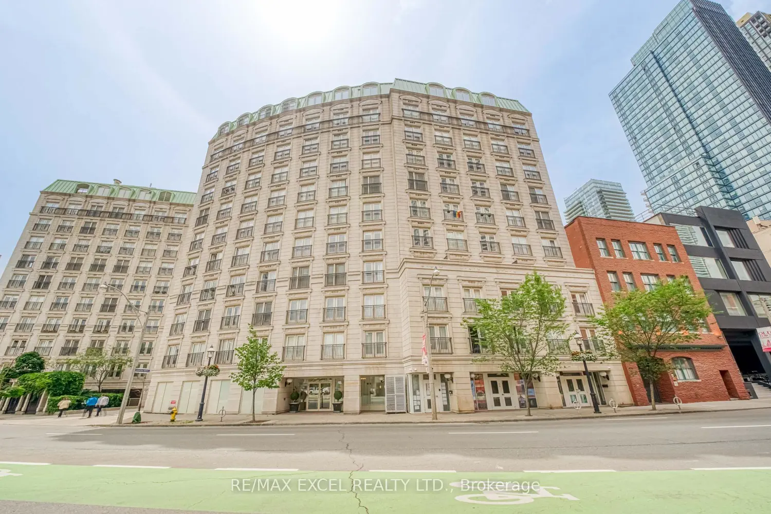 115 Richmond Street 403