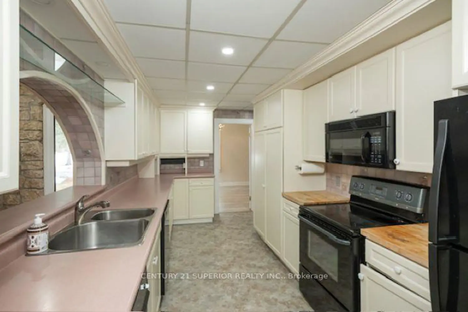 327 Brunswick Street photo 5