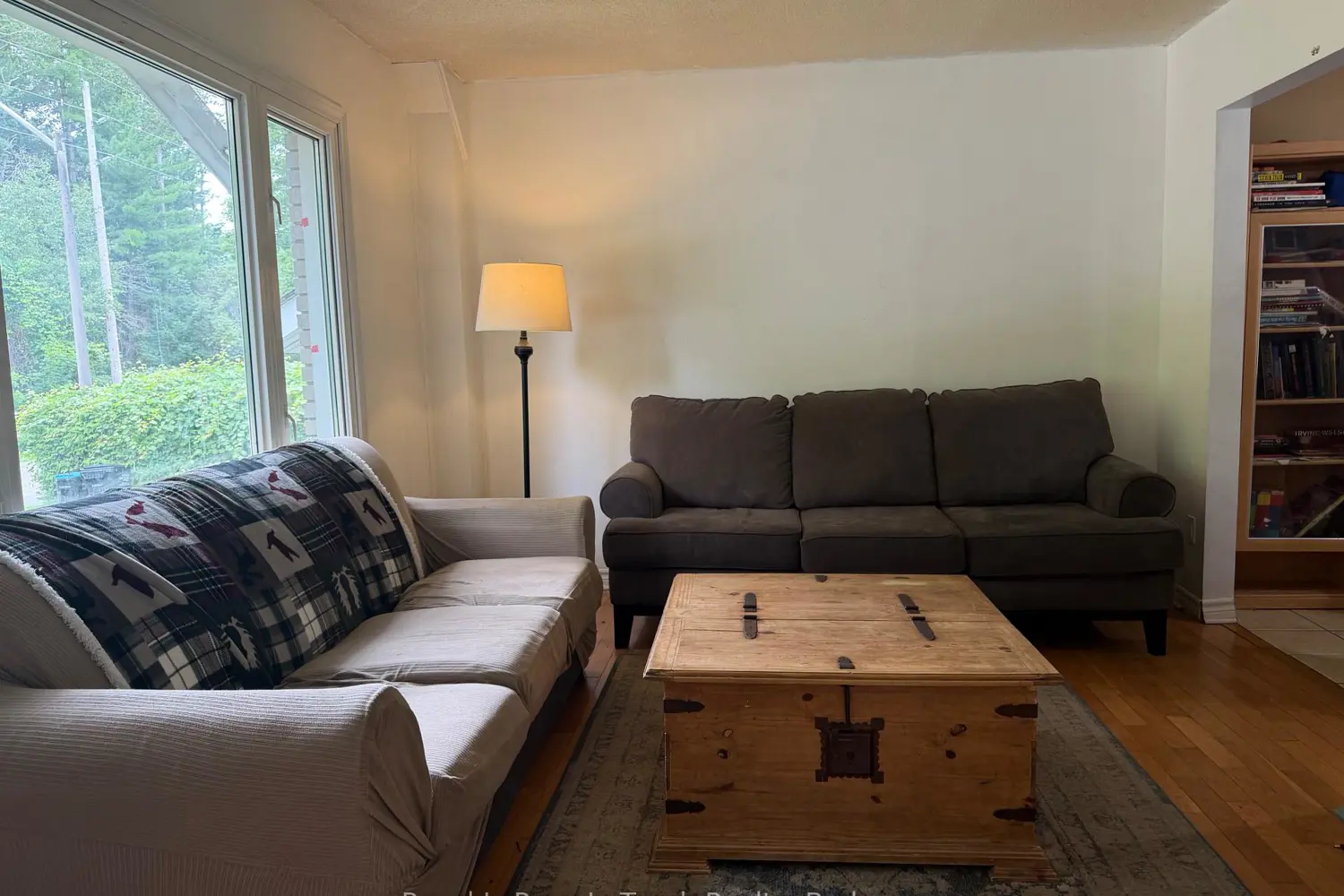 111 Burke Street photo 3