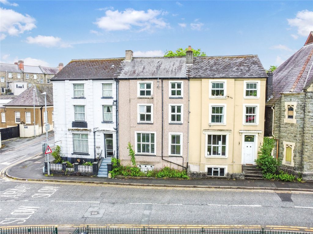 3 bed flat for saleThe Strand, Builth Wells, Powys LD2