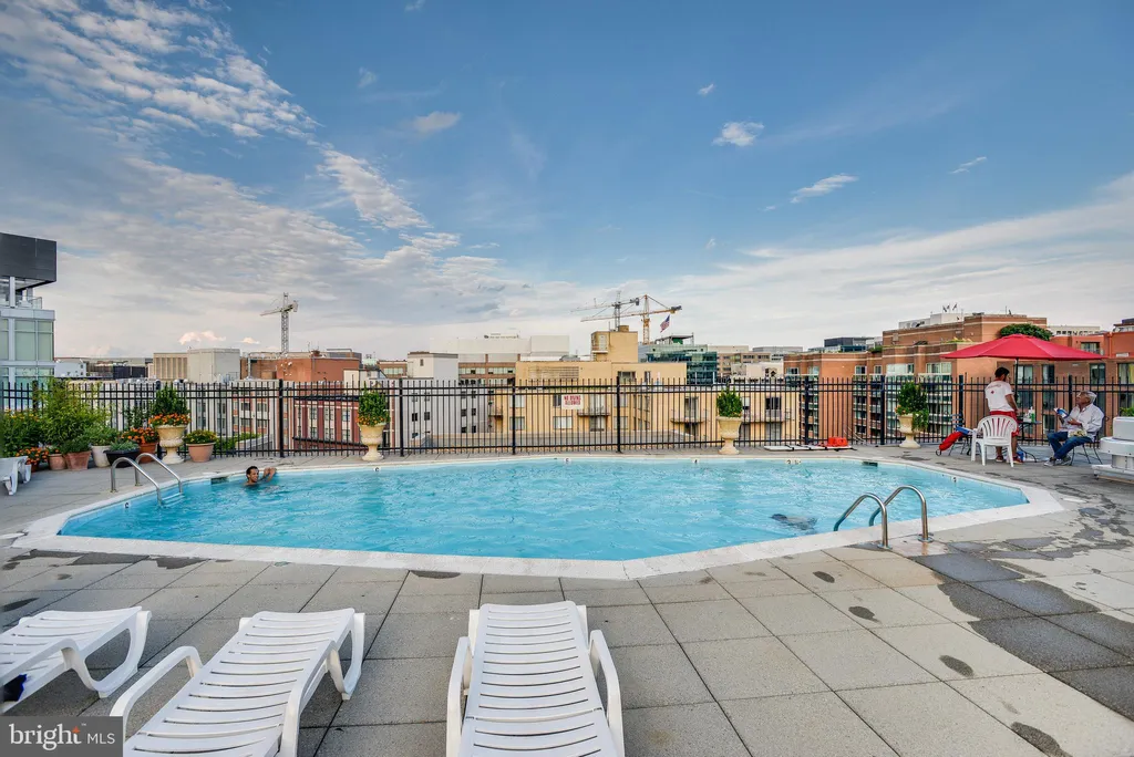 2201 L Street NW Unit 412, Washington, DC 20037