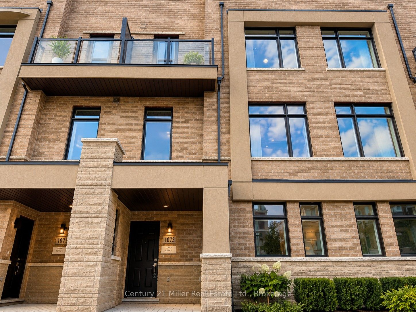 1073 Wheat Boom Drive, Oakville, ON, L6H 7H5