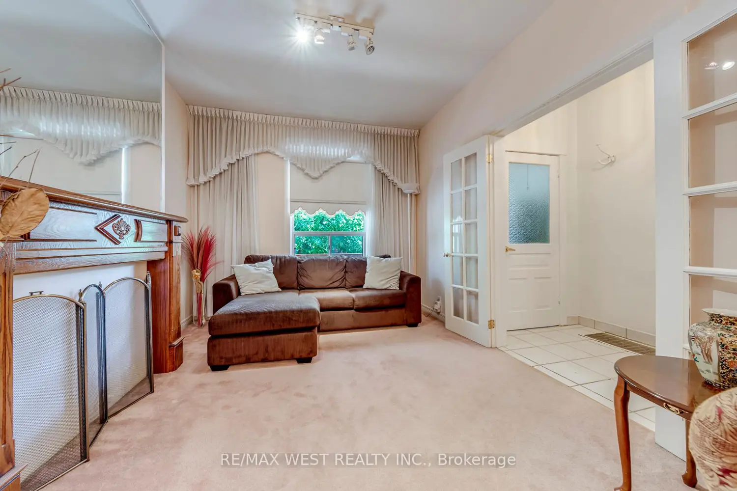 170 Pacific Avenue photo 3