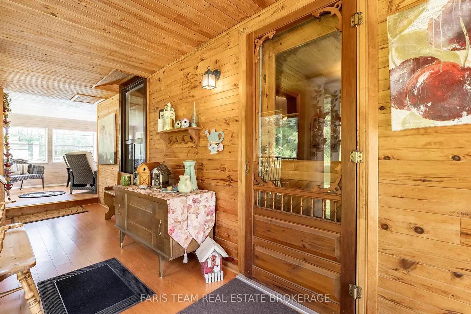 2289 Kinnear Side Road photo 5