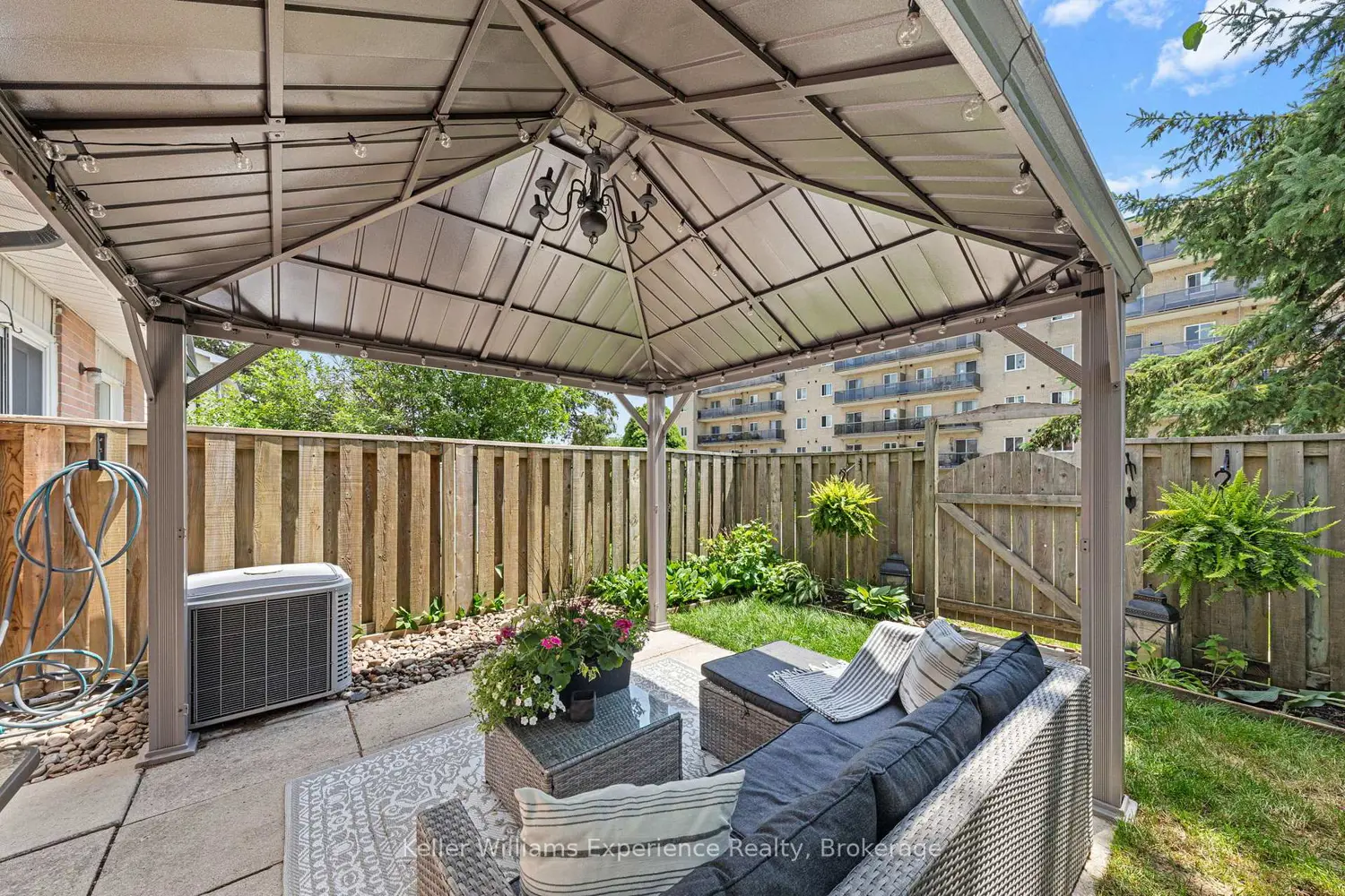 2 Bernick Drive 23 photo 3