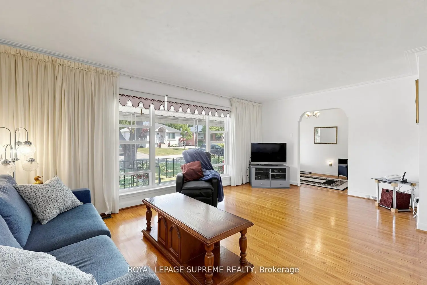 243 Epsom Downs Drive photo 3