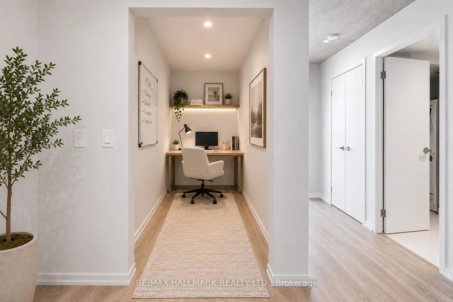 5 Soudan Avenue 707 photo 3