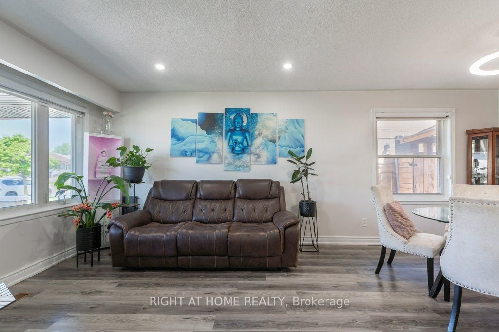4 Fennimore Crescent, Toronto, ON, M3N 1G8 photo 4