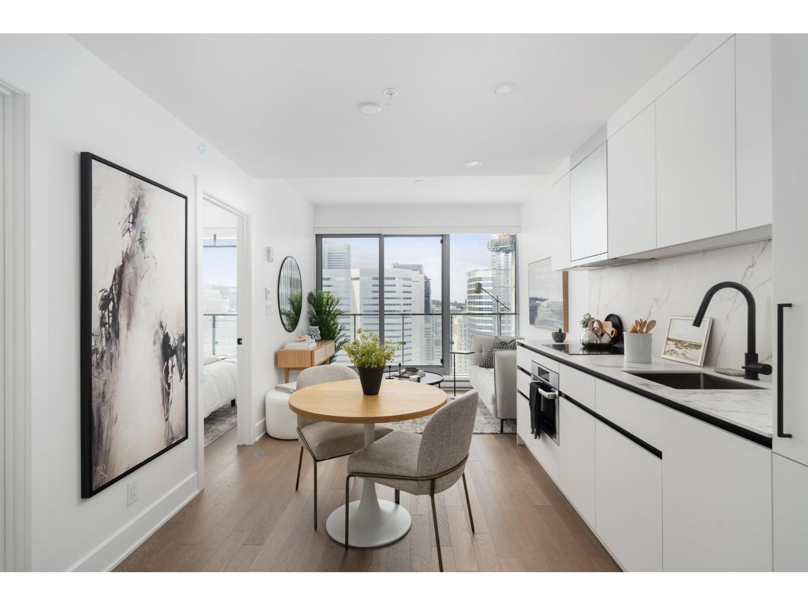 720 Rue St-Jacques