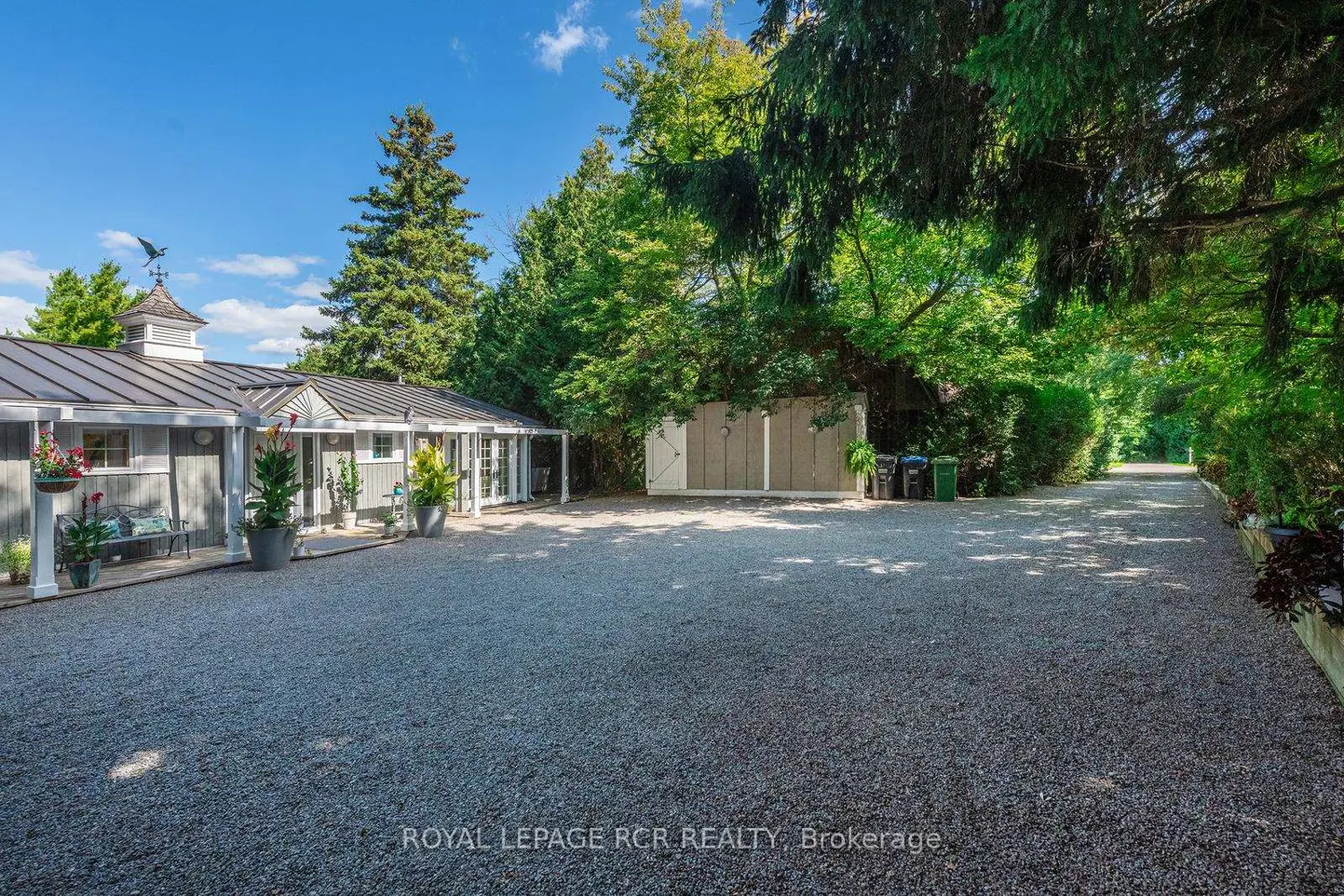 114 Kennedy Road photo 2