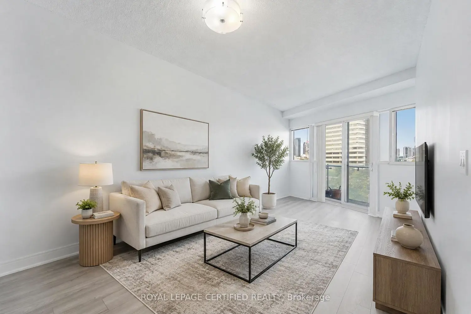 50 Absolute Avenue 609