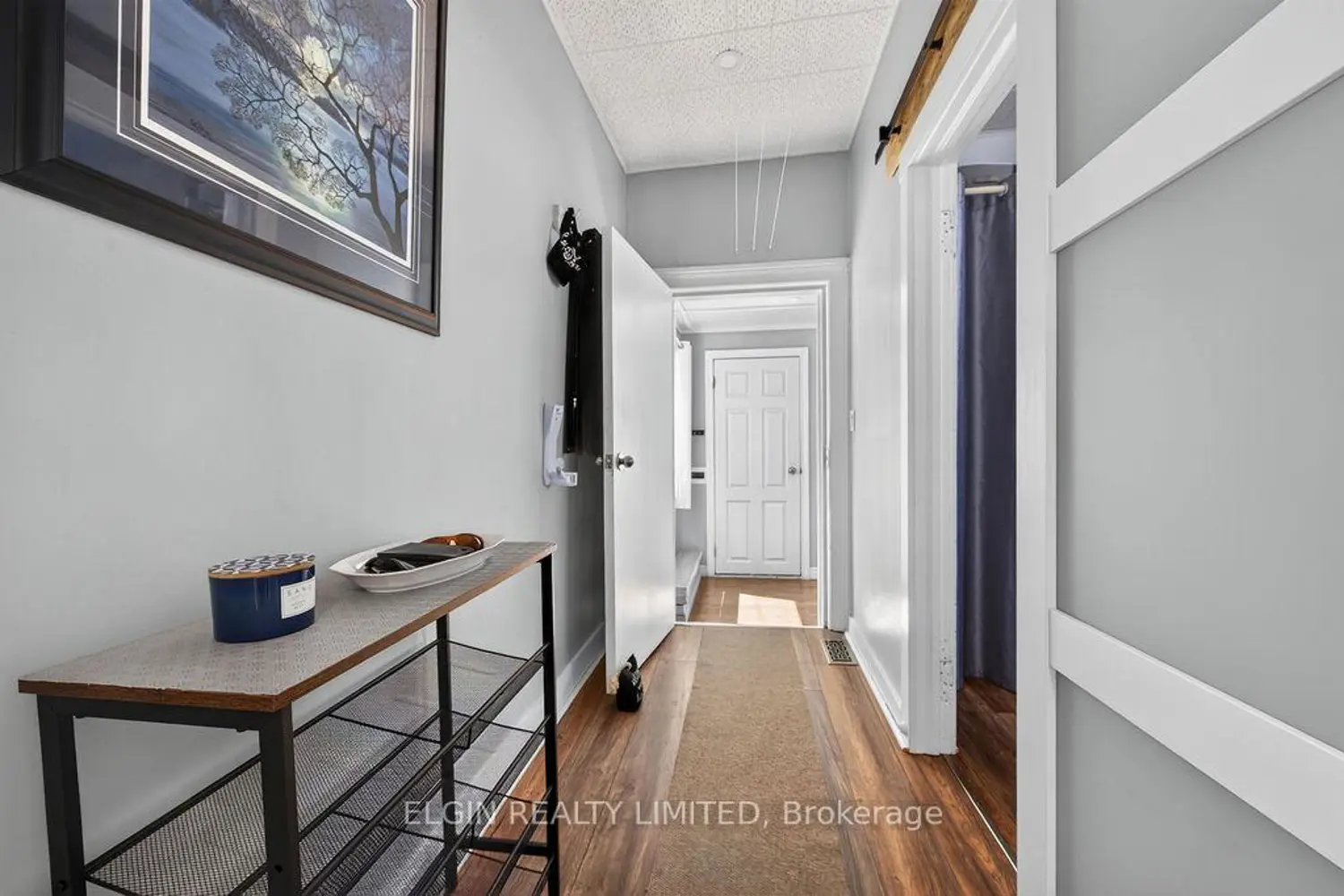 28 Walnut Street photo 2